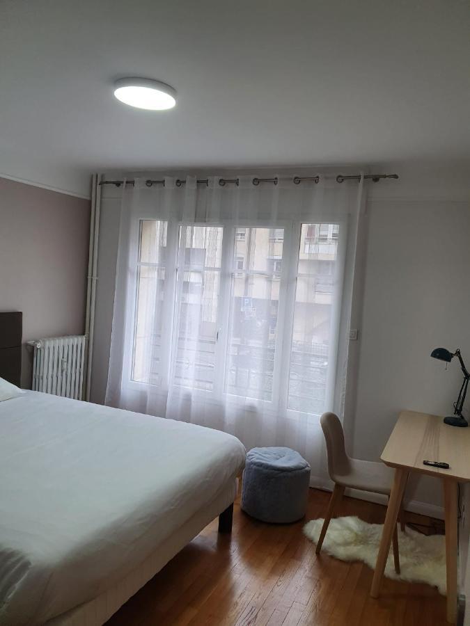 Bel Appartement 2 Pieces, Sortie De Metro Ligne 8 Charenton-le-Pont Zewnętrze zdjęcie